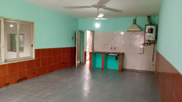 Casa de tres habitaciones en Rawson, foto 2 de 14