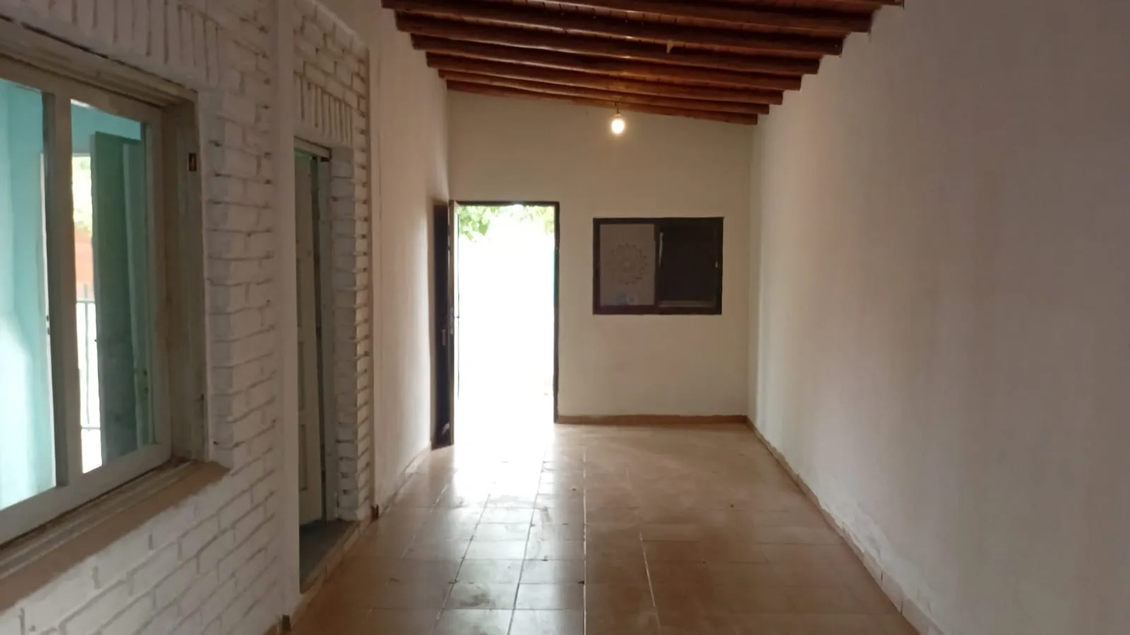Casa de tres habitaciones en Rawson, foto 5 de 14