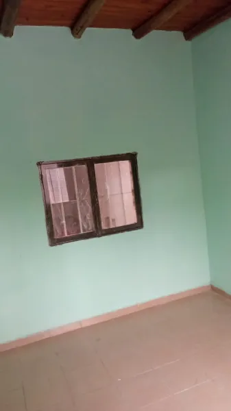 Casa de tres habitaciones en Rawson, foto 8 de 14